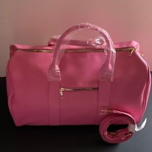 AMY MILLER Gym/Travel Bag New with tags PINK